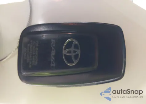 2021 Toyota Rav4 Xle из США, поврежденный, VIN 2T3W1RFV2MW162602